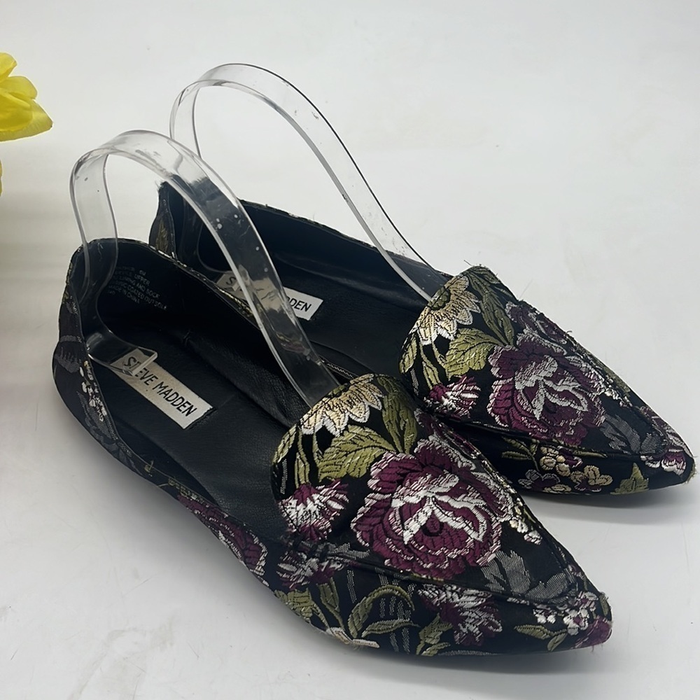 Steve Madden Purple Green Feather Brocade Pointy Slip On Mule Size 8. CM3919F